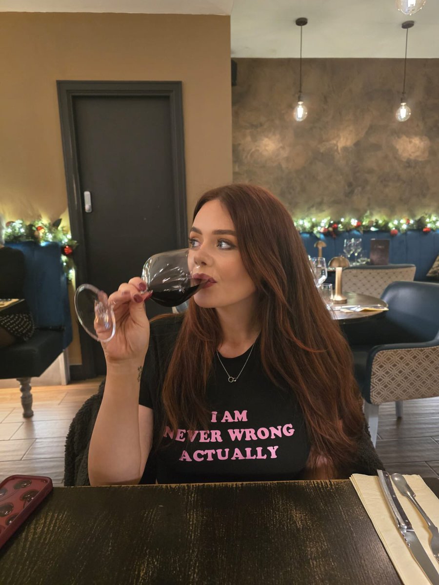ElleLBX's tweet photo. and that’s the tea ☕️ https://t.co/EH3X6xOtBs