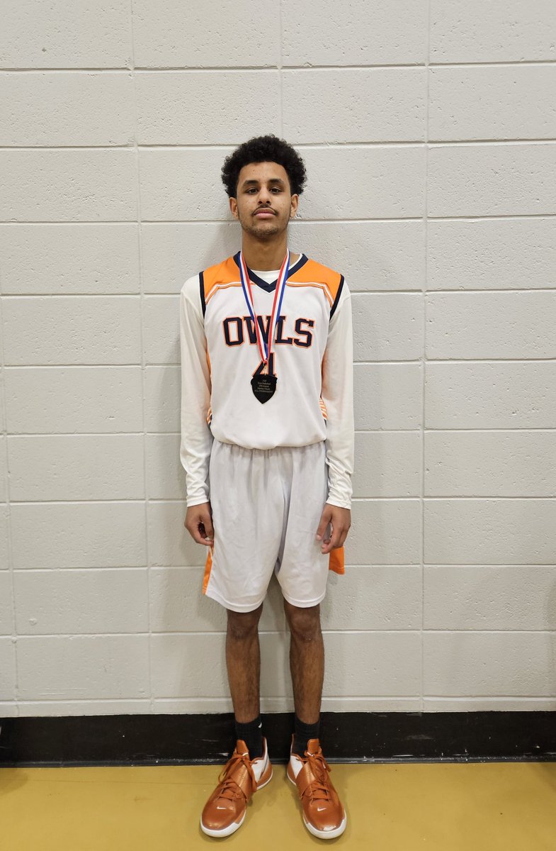 rhcdmariners's tweet photo. Congrats to the Mariner Classic All-Tournament selections!
.
Dylan B. (@WheelerWarriors)
Theodore A. (@PCDAthletics)
Jamison L. (@RockyHillCD)
Javier H. (#Middlebridge)
.
@BeaconCSports https://t.co/LQeppDmzHQ