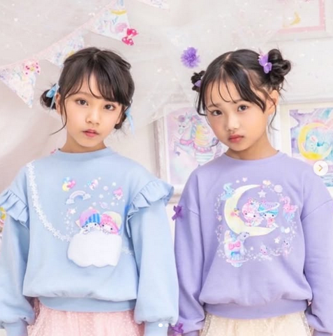 しまむら『絵子猫(ECONECO)』コラボ！キキララのトレーナーが2025年12