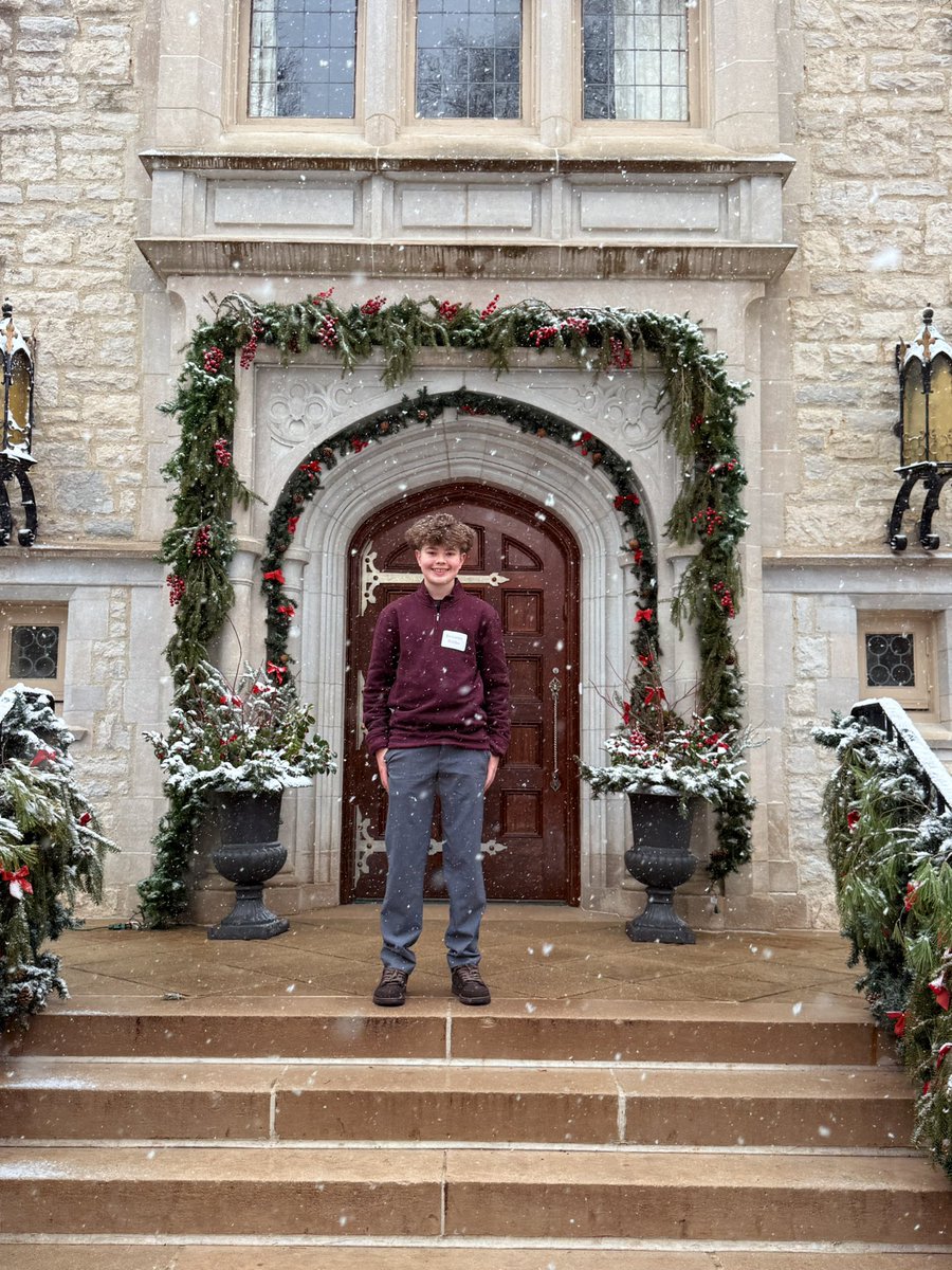 JenBindus's tweet photo. It’s always an honor to spend time with  Ohio’s @GovMikeDeWine and First Lady @FranDeWine. This is my favorite event of the holiday season - the Governor’s holiday open house! Also, this is likely my last “official” engagement as 2025 (District 9) Ohio Teacher of the Year! https://t.co/gIrYqoQWK8