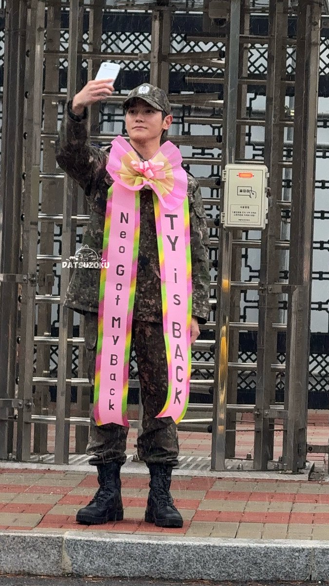 JISUNGOD_'s tweet image. TY is BACK #TAEYONG