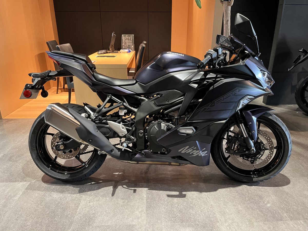 中古車情報】 Ninja ZX-25R 入庫致しました！ 当店にてレンタルバイク