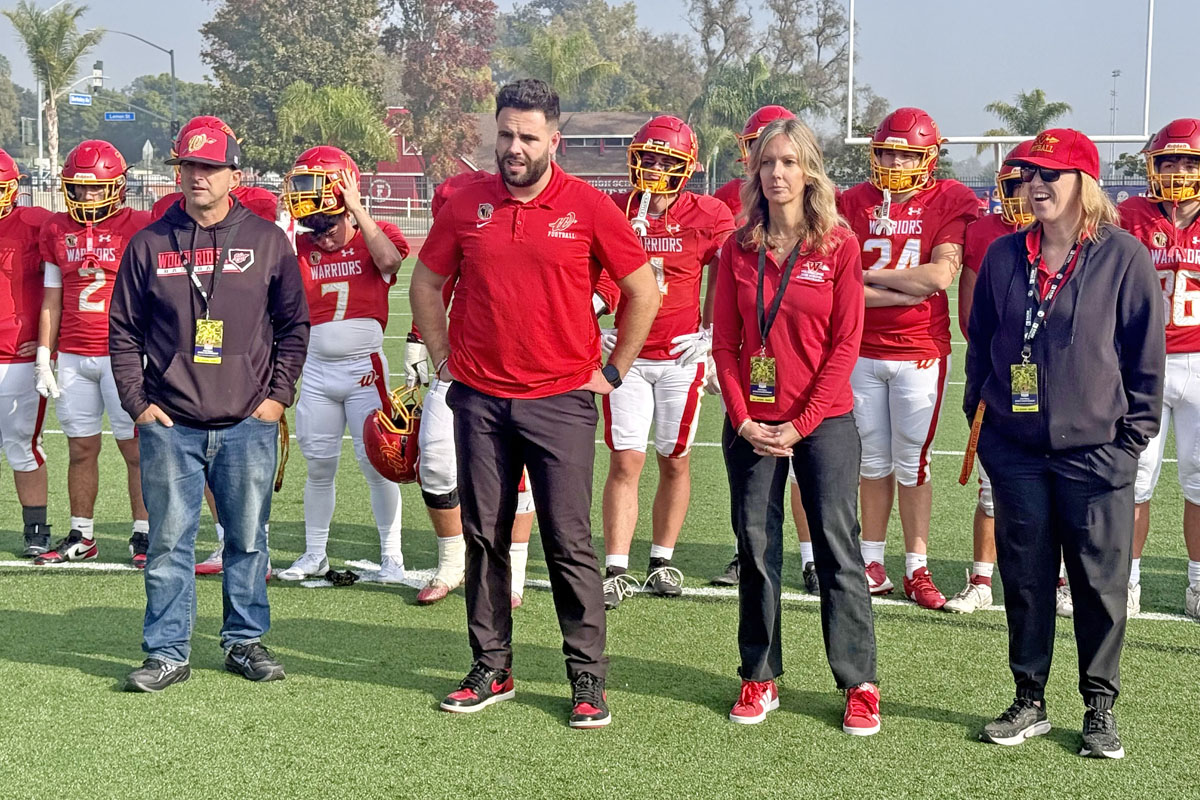 OCSportsZone's tweet photo. PHOTOS! Woodbridge's CIF state title bid denied by undefeated Redding Christian
PHOTOS: @FernandoMDonado 
CLICK LINK:
https://t.co/EYdb1C7lHc
@OCSportsZone @HC_McBride @CoachBruck22 @CIFState @James_Escarcega @JAC0BRAM0S @jakerhodes88 @TimBurtIrvine @thebaus https://t.co/zNyPkrMMkk
