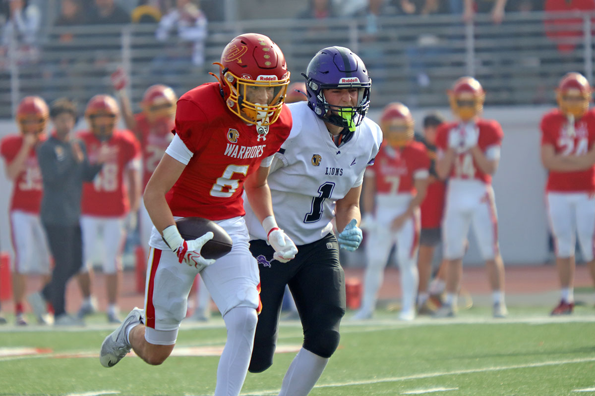 OCSportsZone's tweet photo. PHOTOS! Woodbridge's CIF state title bid denied by undefeated Redding Christian
PHOTOS: @FernandoMDonado 
CLICK LINK:
https://t.co/EYdb1C7lHc
@OCSportsZone @HC_McBride @CoachBruck22 @CIFState @James_Escarcega @JAC0BRAM0S @jakerhodes88 @TimBurtIrvine @thebaus https://t.co/zNyPkrMMkk