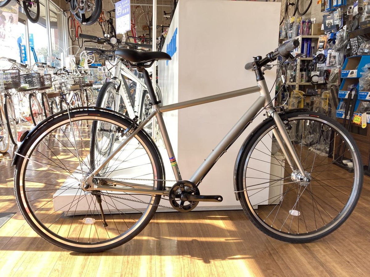 bicycleoshigamo's tweet image. ☑チェーンの様にサビないベルトドライブ
☑ズボンの裾も汚れない
☑内装変速で外側に変速機がないので故障リスクが少ない
☑軽いアルミニウムフレーム
☑暗くなったら自動点灯&amp;amp;赤色LED点滅
通勤・通学にお勧めのスポーツ自転車！
画像カラー他、ブラックも入荷しております。
#BS
#アルベルトスポーツ