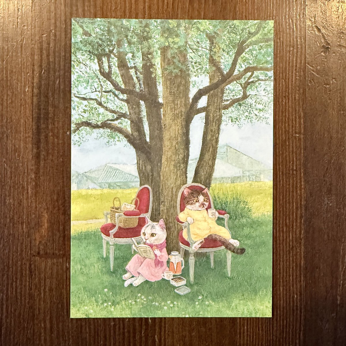 九州文芸館 にて「隙あらば猫 町田尚子絵本原画展」が来年1月12日(月・祝)まで開催中です。

会場限定販売のポストカード①
「木陰のお茶会」

会場で販売している書籍やグッズの購入は現金払いのみです。ご注意ください📣

#町田尚子 #隙あらば猫 #絵本原画展 #猫 #九州芸文館 #福岡 #筑後船小屋駅