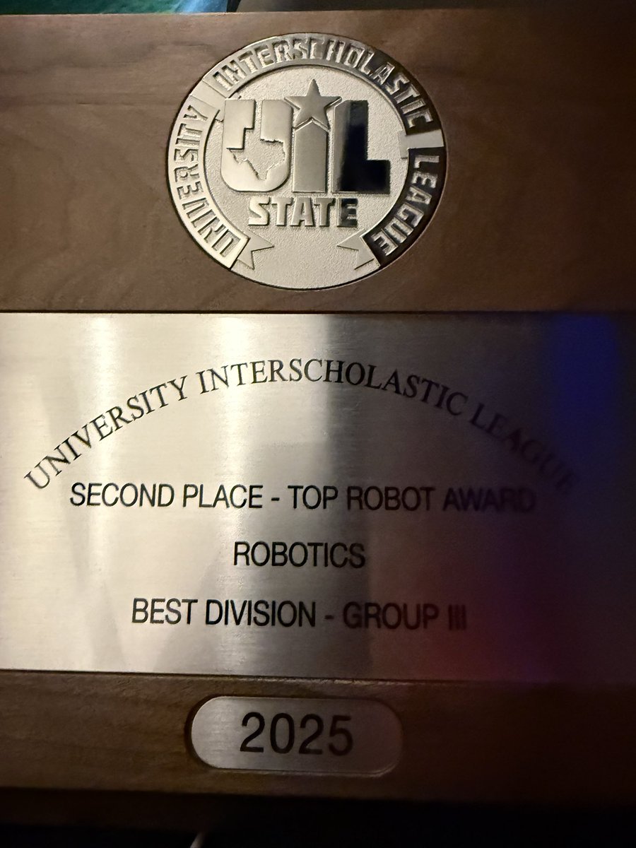 Americas_HS's tweet image. Incredibly proud of our @Americas_HS Blazers! 

2nd Place TOP Robot award and the UIL State Robotics Competition! 🤖🏆

Their blazing 🔥 innovation, collaboration, and commitment to excellence were on full display! 
#ProudPrincipal
 @SISD_HS @SocorroISD