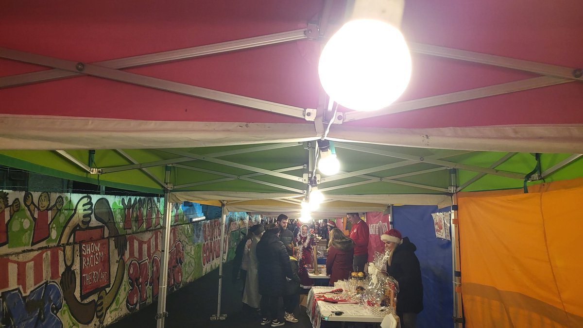 ammaraliDublin8's tweet image. Great atmosphere at the Christmas market at Richmond Park
in Inchicore, Dublin 8!  
A huge shoutout to everyone involved for making this event so special! 

#ChristmasMarket #inchicore #dublin8 
 #CommunitySpirit