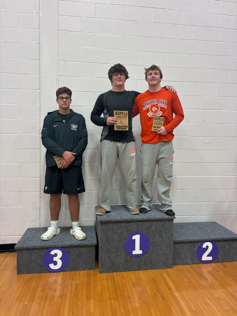 Brother Rice Wrestling tweet media