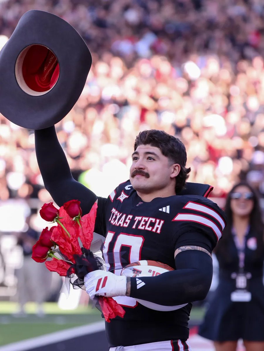 betr's tweet photo. Just a reminder that if the Heisman was ACTUALLY given to the best PLAYER in the country, Texas Tech linebacker Jacob Rodriguez would win by a landslide https://t.co/4VAZalk4ae
