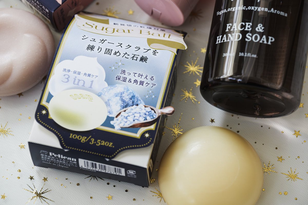 Pelican_Soap's tweet image. ▼シュガーボール
フェイスラインからかかとまで全身に使える！乾燥が気になる季節は、シュガースクラブを練り固めたソープで、洗って叶える保湿＆角質ケア🫧
明日12/15 23:59まで ！#ペリカン石鹸 オンラインショップでは、入会キャンペーンを開催中✨
x.gd/oWpq9
#キャンペーン
#scrub