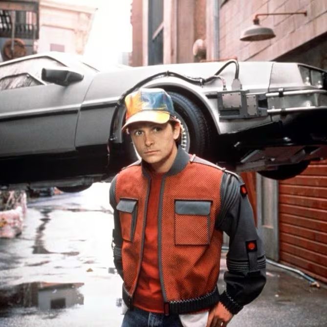 The screenwriter of BACK TO THE FUTURE says there will never be any more films in the franchise!

🗣️“‘Oh Bob, when is there going to be a “Back to the Future 4”?’ Never. ‘When is there going to be a prequel?’ Never. ‘When is there going to be a spinoff?’ Never. It’s just fine the