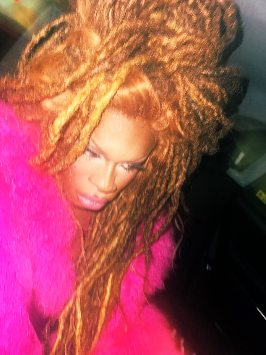 luxx noir london ⋆｡°✩ tweet media