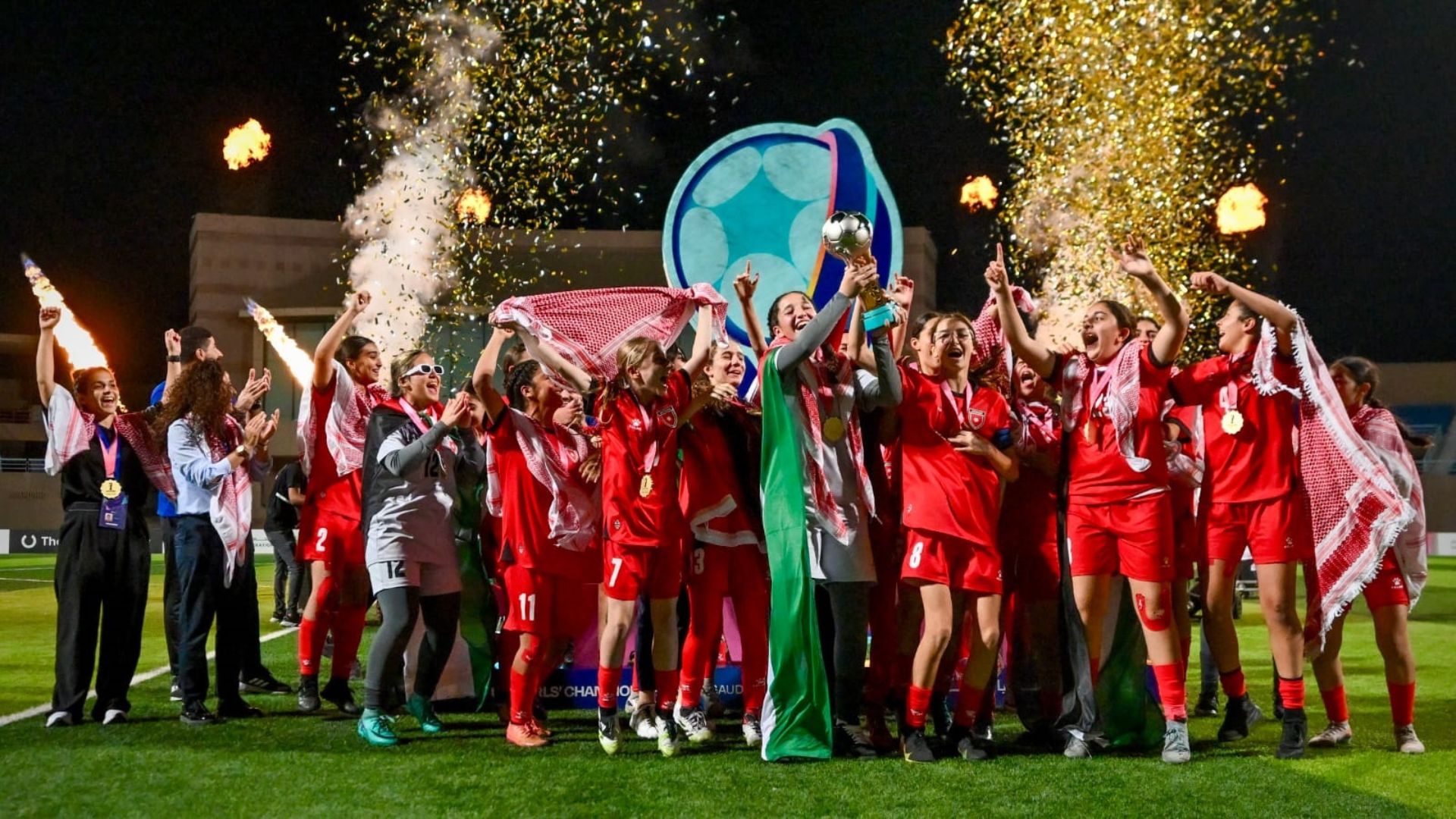 منتخب الواعدات يتوج بلقب بطولة غرب آسيا لكرة القدم #بترا 