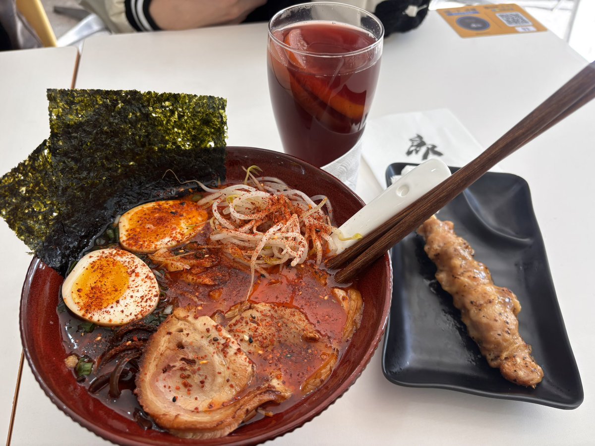 plodderwrth's tweet image. 热红酒好好喝。。。五蚂蚁！