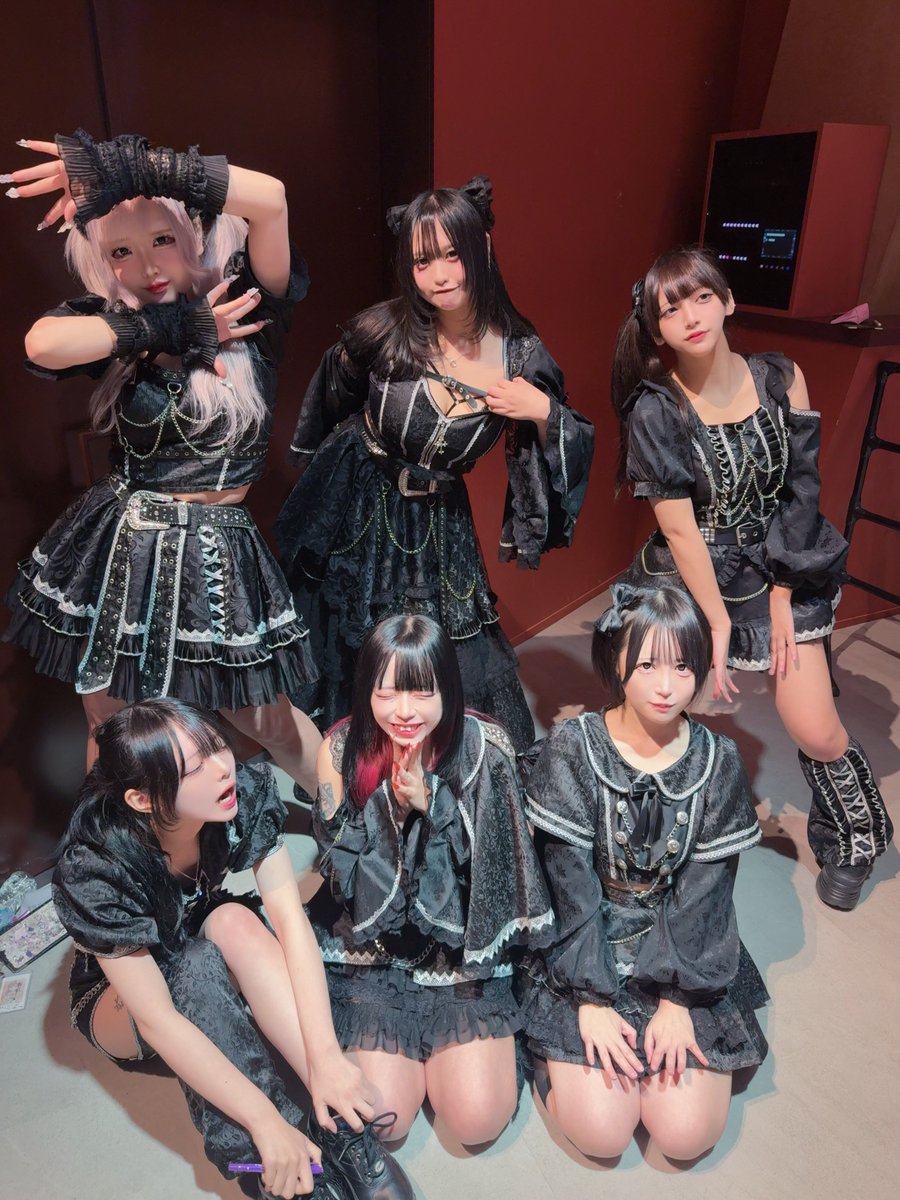 新品希少壁紙 1本 (2本迄追加可能) 本日は、 『JAPAN IDOL SUPER LIVE 2025 ＠ SUPERNOVA KAWASAKI編