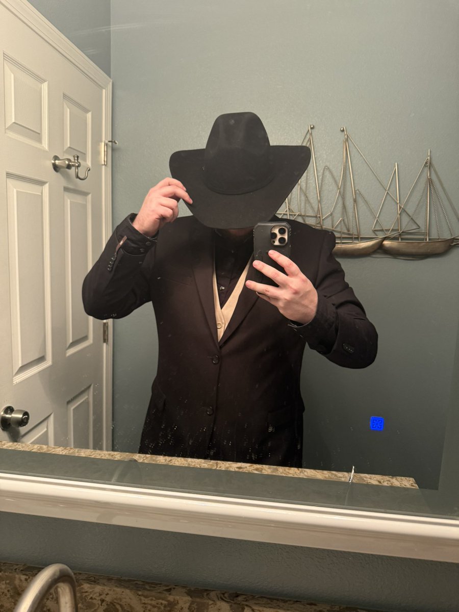 ChaplainRex's tweet image. Had my brothers wedding today, was cowboy themed and all and I wore this today, it was a blast.