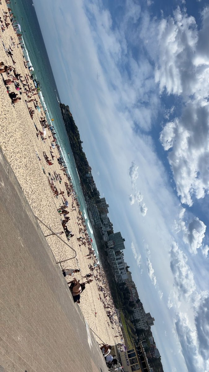 helena ܗܹܠܝܼܢܵܐ tweet media