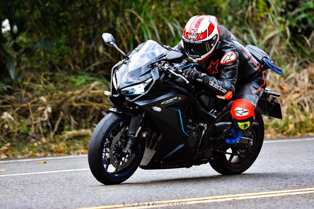 appliedforfun's tweet image. 喜歡跑山
就是期盼巧遇
沿路的人物與風景

#puppybiker