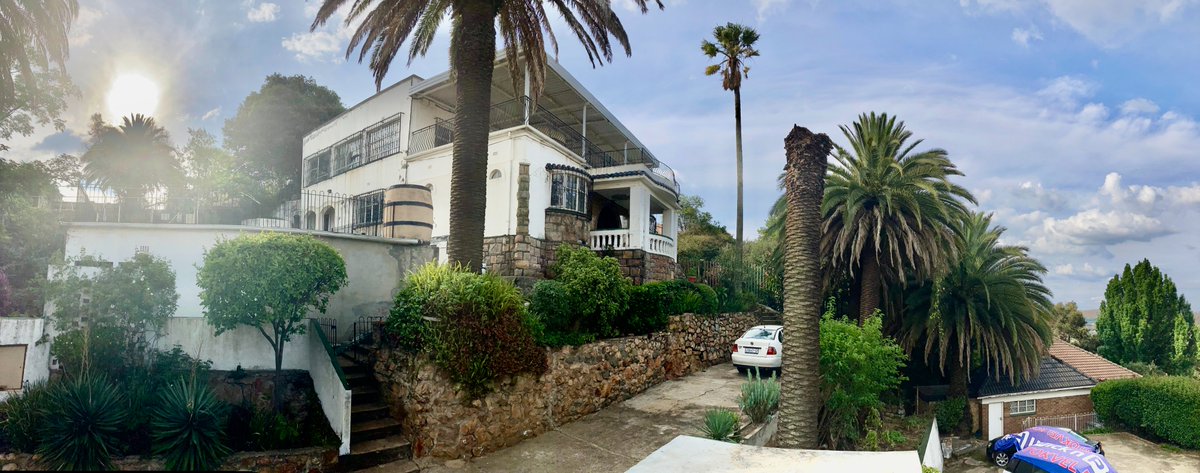 estateagentheld's tweet photo. This remarkable property can be yours today.
On Show this Sunday 14 December 2025
2pm - 5pm
R 1,290,000
Learn more click link
https://t.co/w0ErsvebRQ https://t.co/sA7sMf113q