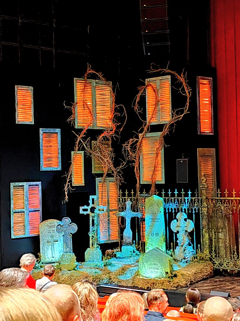 ElseKruskopf's tweet image. Hyvää huomenta ja sulosunnuntaita. Retkestä toivuttu🤗 Prinkkalan talo. Turun tuomiokirkko. Svarte Rudolf ravintola. Addamssin esitystä . Hyvä kokonaisuus. Hienot lavasteet. Suosittelen👍I Love Turku❤️👏#Finland #Turku #StandWithUkraine️ 💛💙🇺🇦