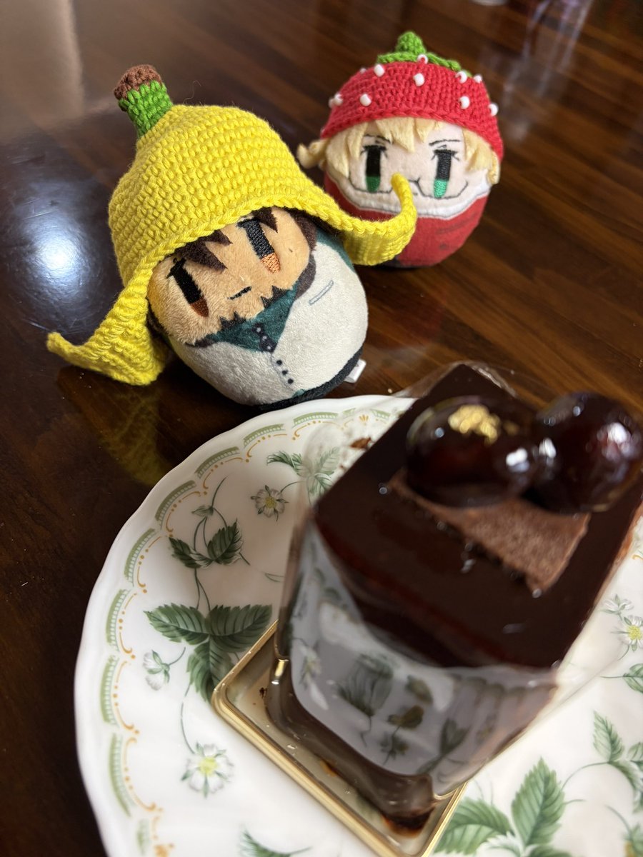 どうしてもケーキが食べたくなって 笑 チョコケーキどうぞ、ころてつ