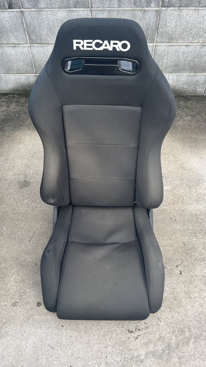 LowStyIe's tweet photo. 売ります

RECAR○ SR3風のセミバケ
・10,000円
・埼玉県北部より直接取引のみ
・リクライニングOK
・擦れ有り
・底のバンド緩み有り、PPバンドで補強推奨(みんカラ等参考)
※その他知りたい情報あればご連絡ください

フルバケ、セミバケ、売ります、欲しい人 https://t.co/SMdYGxhggC