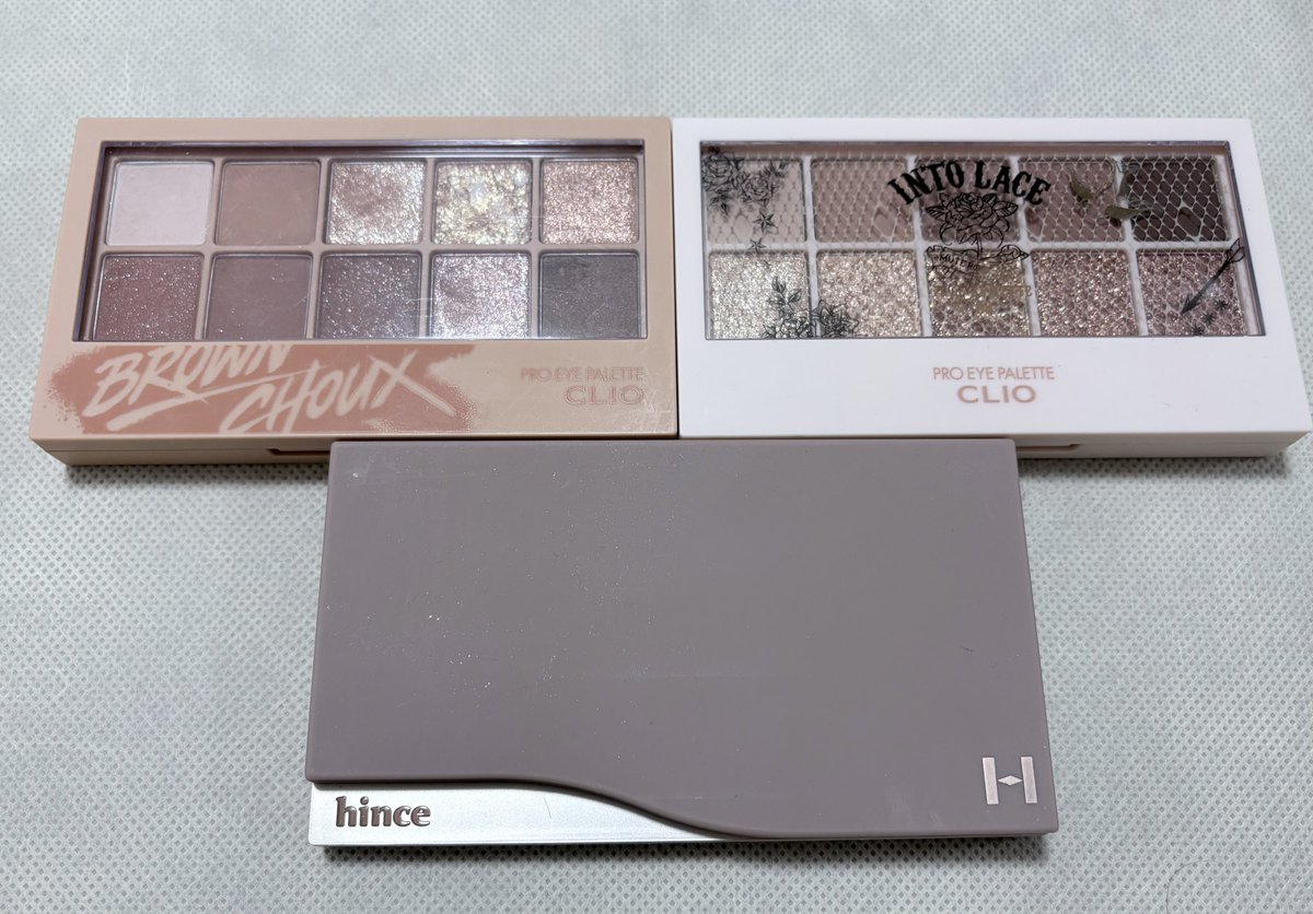 にゃま　コスメ断捨離中ページ A fight breaks out between housewives who tried to sell a large