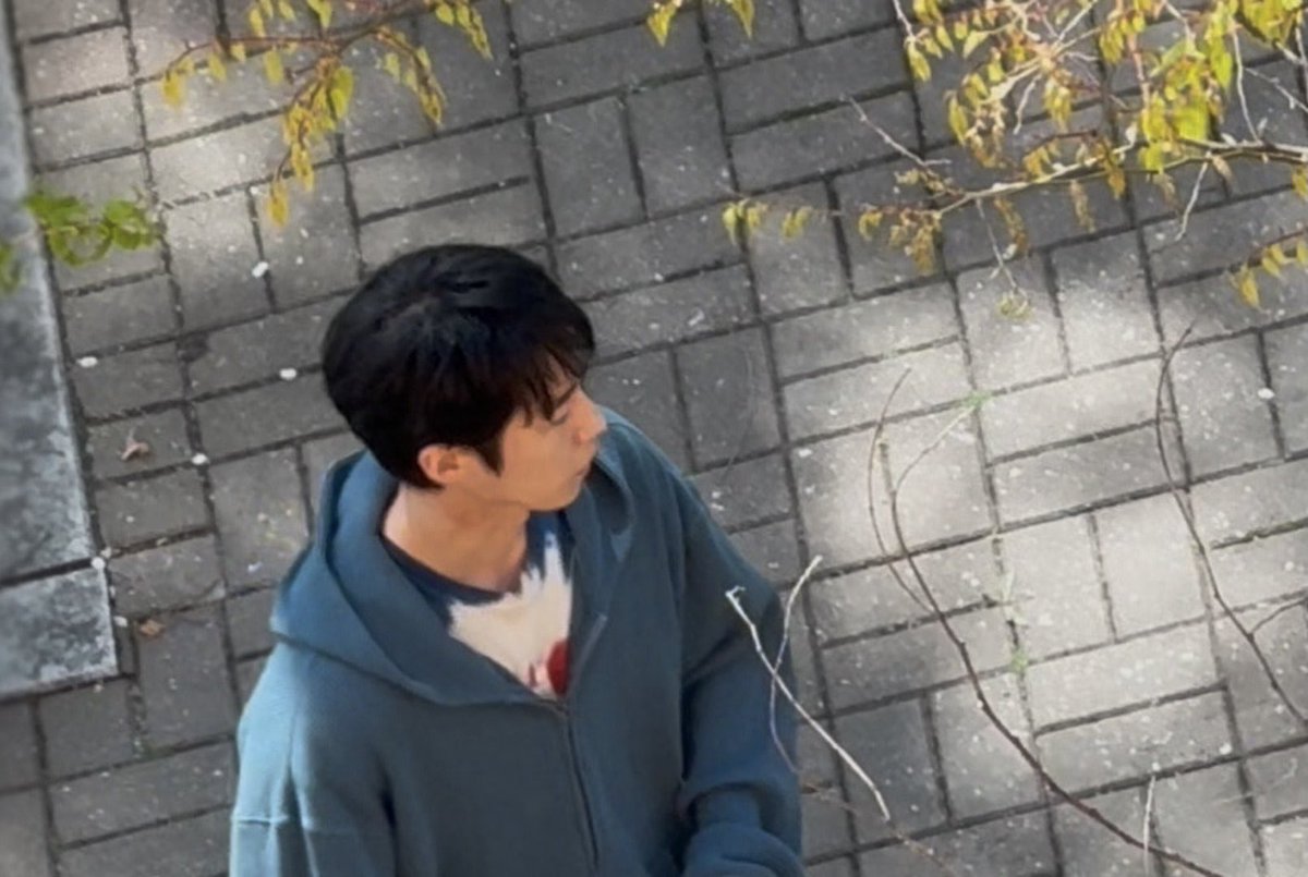 __like_cinnamon's tweet image. 혁준이 너무 꼬질함ㅋㅋㅋ백도하랑 완전 정반대 스타일링일듯