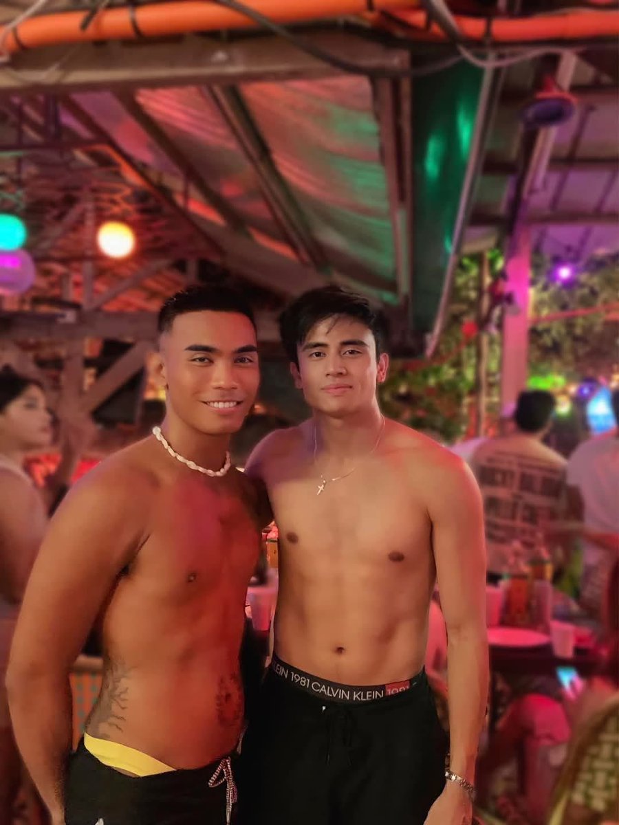 ₛ ᵤ ᵣ F ₑ ᵣ B ₒ Y 🏄🏾🏖️ tweet media