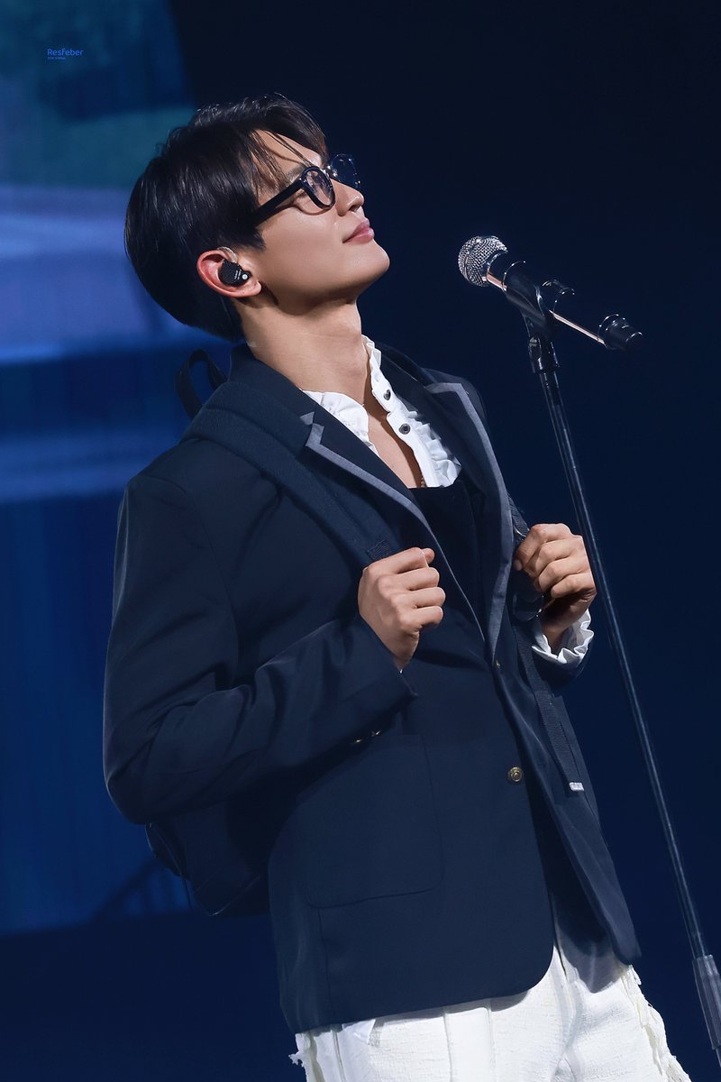 📸 251213 🤓 #MINHO #민호 #ミンホ #SHINee #샤이니 #シャイニー