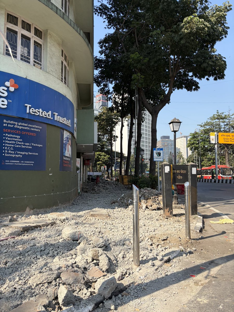 Ashwin7611's tweet photo. Mumbaikar Pedestrians. who cares !!! look at the way AMCs of BMC A ward order footpath works. pedestrian must walk to the road to be hit by car or bus. and that too opposite Mantrayala. and wilson college. any law @mybmc @mybmcwardA @Dev_Fadnavis @mashrujeet @zoru75 @richapintoi https://t.co/fRB6xA7Pqy