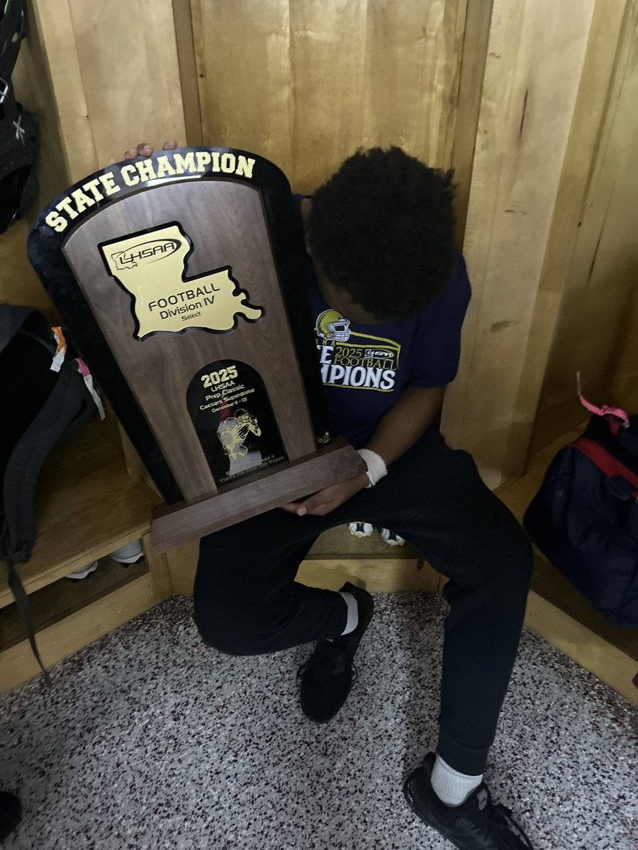 Justin hall tweet media