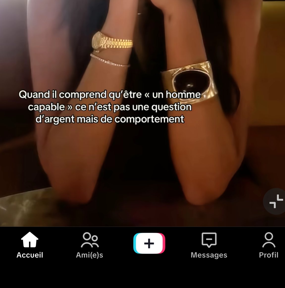 nanalov126843's tweet photo. pitié https://t.co/kc15WzhpGX
