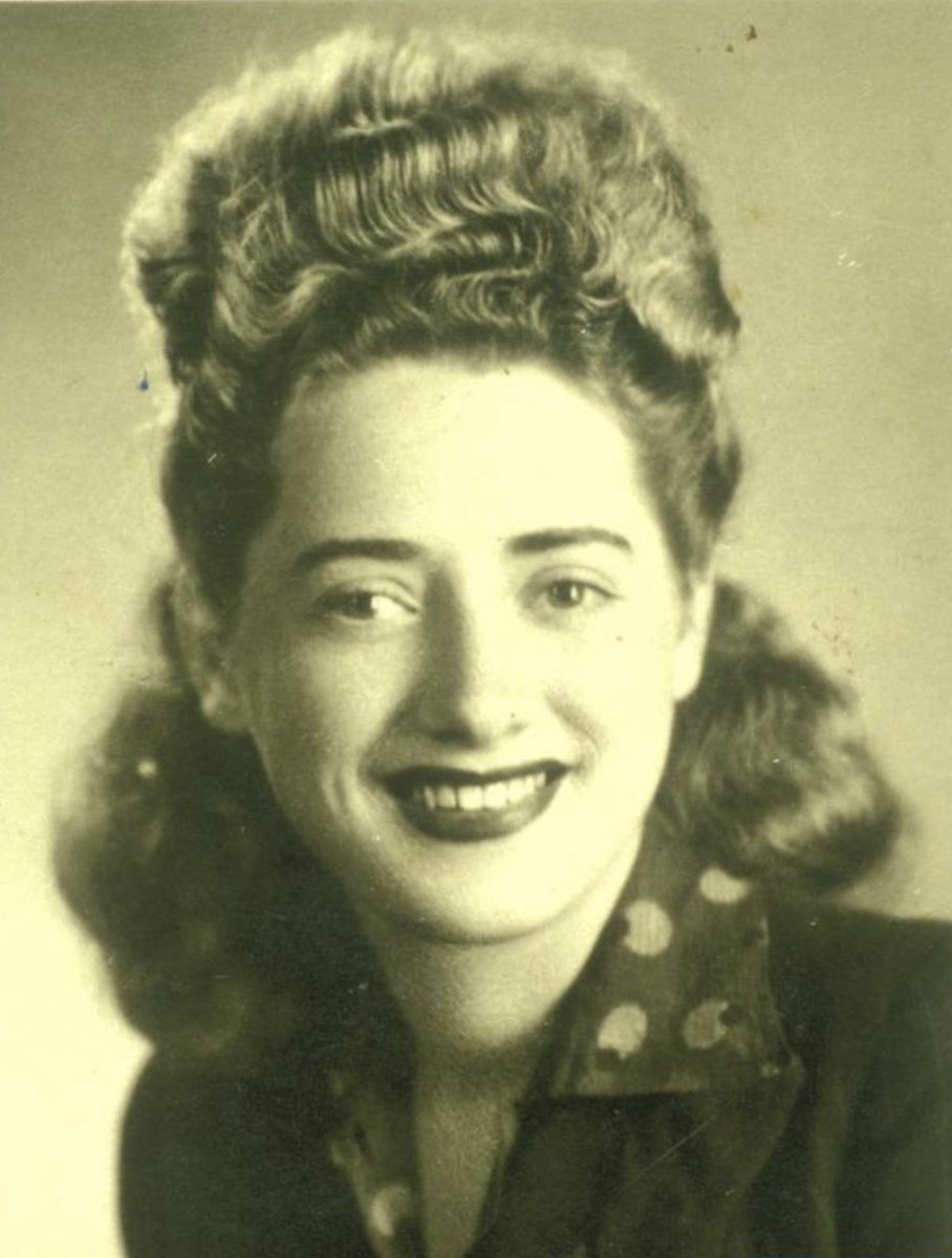 Auschwitz Memorial tweet media