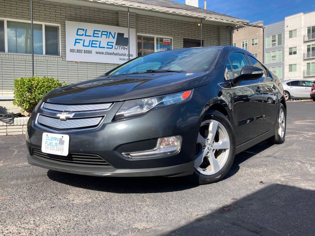 CleanFuelsUtah's tweet photo. 2015 Chevrolet Volt   Check out our new inventory:  https://t.co/6OgSPkp8zB Discover the extraordinary with the 2015 Chevrolet Volt! Embrace innovative technology and a seamless driving experience that https://t.co/HV0Xq91Ffp