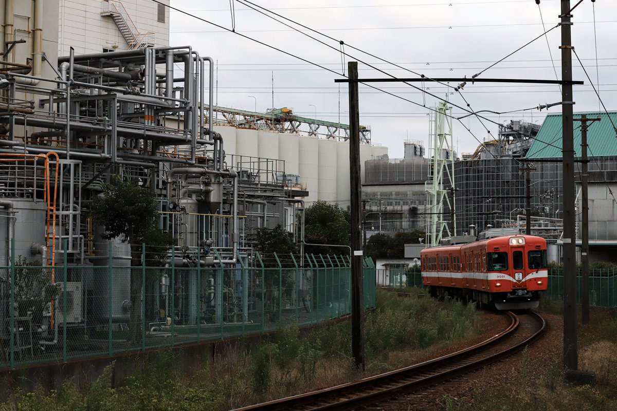 sanuki_otsuki's tweet photo. この度、岳南電車さんにて貸切企画を主催させていただきました。
夢だった岳南9000形の貸切企画を遂げられて満足です！
岳南電車の方々、参加者の皆様本当にありがとうございました！
#岳南で蘇る京王帝都と富士急行の記憶 https://t.co/i0qRjr6p3N