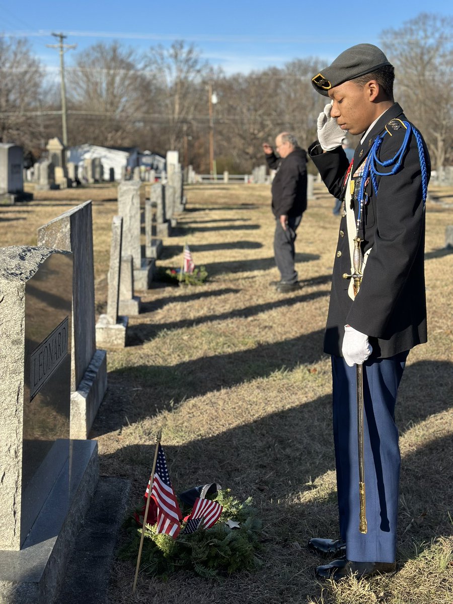 The Lexington Senior High School, Army JROTC tweet media