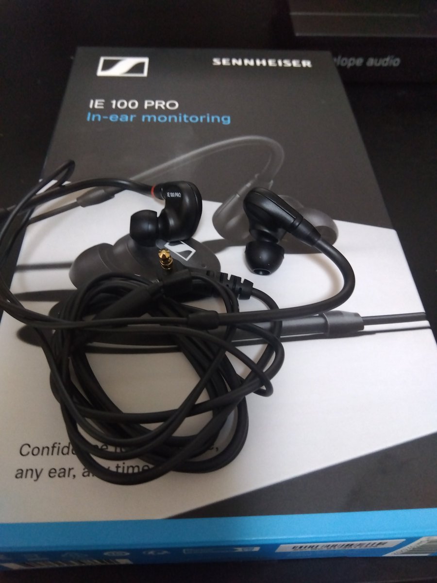 ゼンハイザー IE 100 PRO 1万円弱で音良すぎ。最近のイヤフォンは