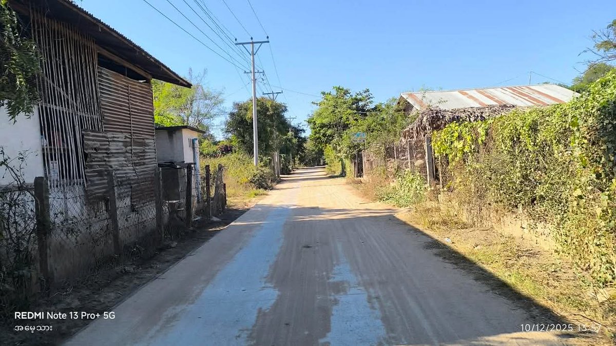 naingnaingaung's tweet photo. In Ye-U Township,Sagaing Region, residents observed the #SilentStrike until 3 p.m. on Dec 10. This silent protest against the coup continues despite the hardship inflicted by the illegitimate regime change.
#SilentIsNotComplicity
#JusticeNotJudgment
#2025Dec14Coup https://t.co/PZtHA6Inpm