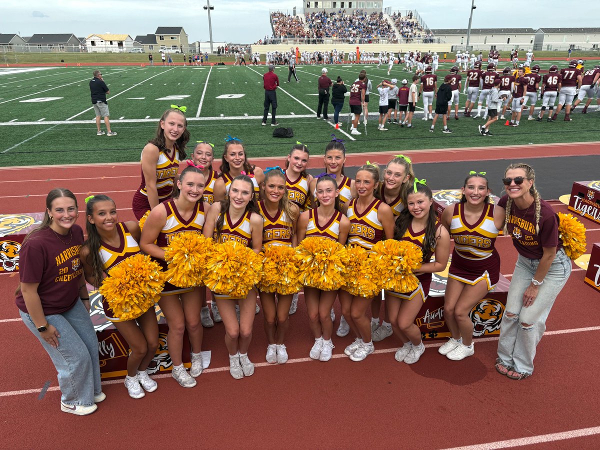 Harrisburg Cheer tweet media