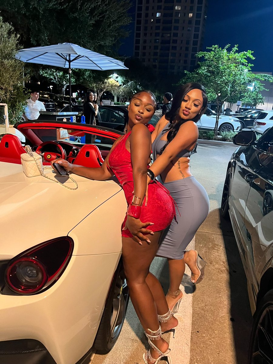 misstjanae's tweet image. girl nights&amp;gt; 🥂