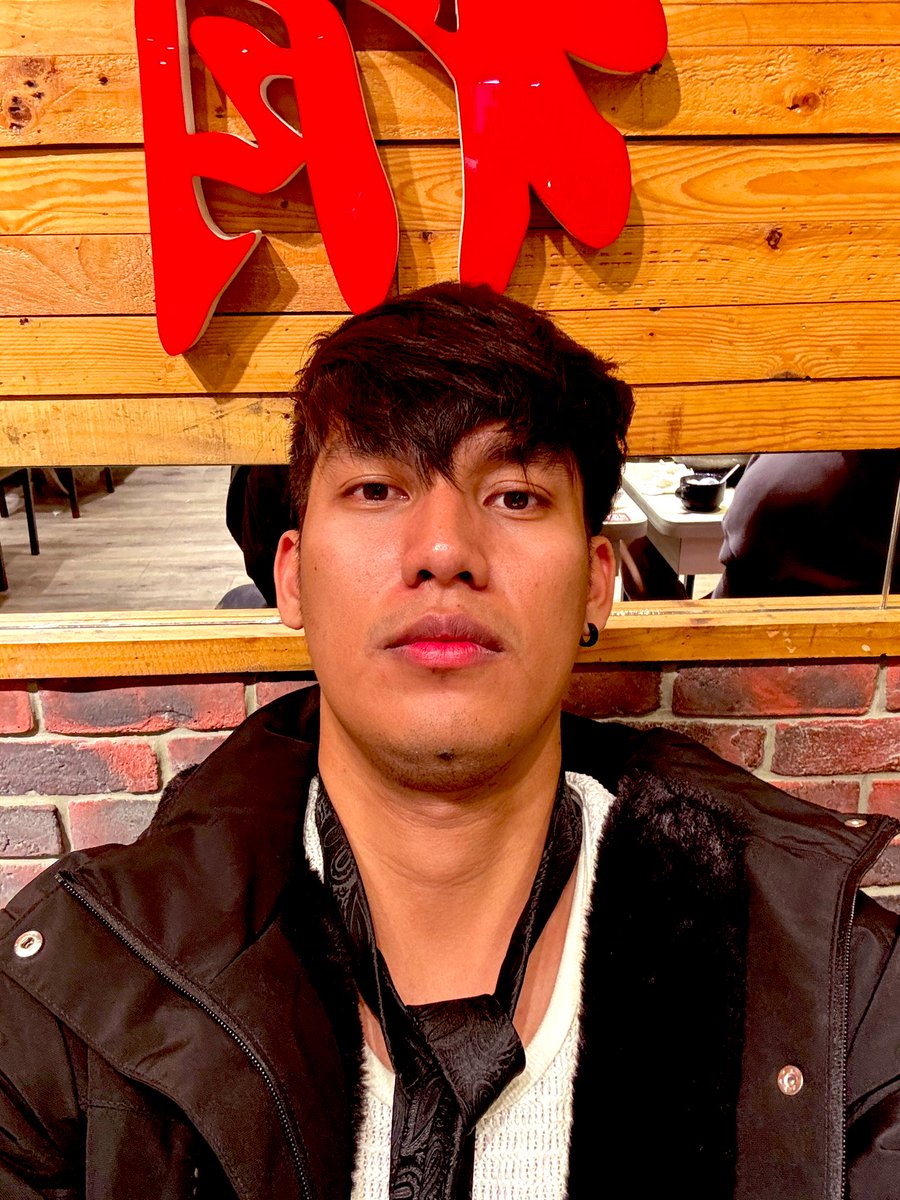 itskingjey's tweet photo. 😜 https://t.co/FGMQt3wQDR