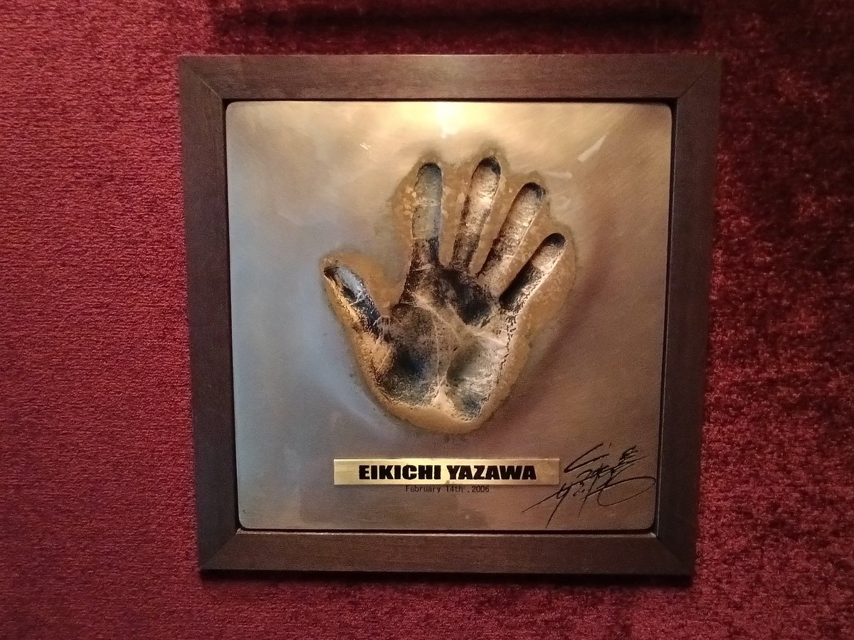 東京都赤坂『DIAMOND MOON』🌜 永ちゃんのお店でまたちょっとグッズ購入💸