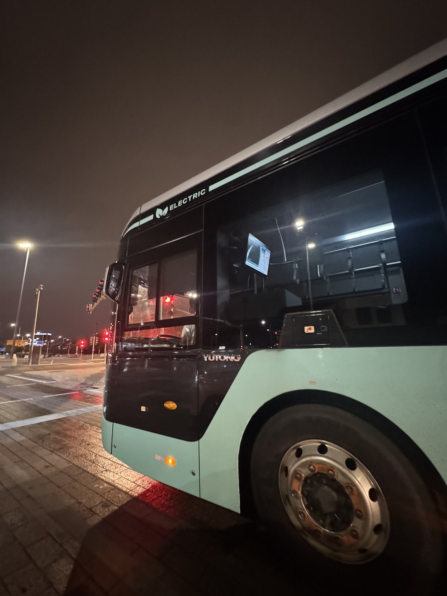 Ao observar com atenção, você começa a ver veículos chineses em todos os lugares do mundo; aqui está o ônibus elétrico Y
