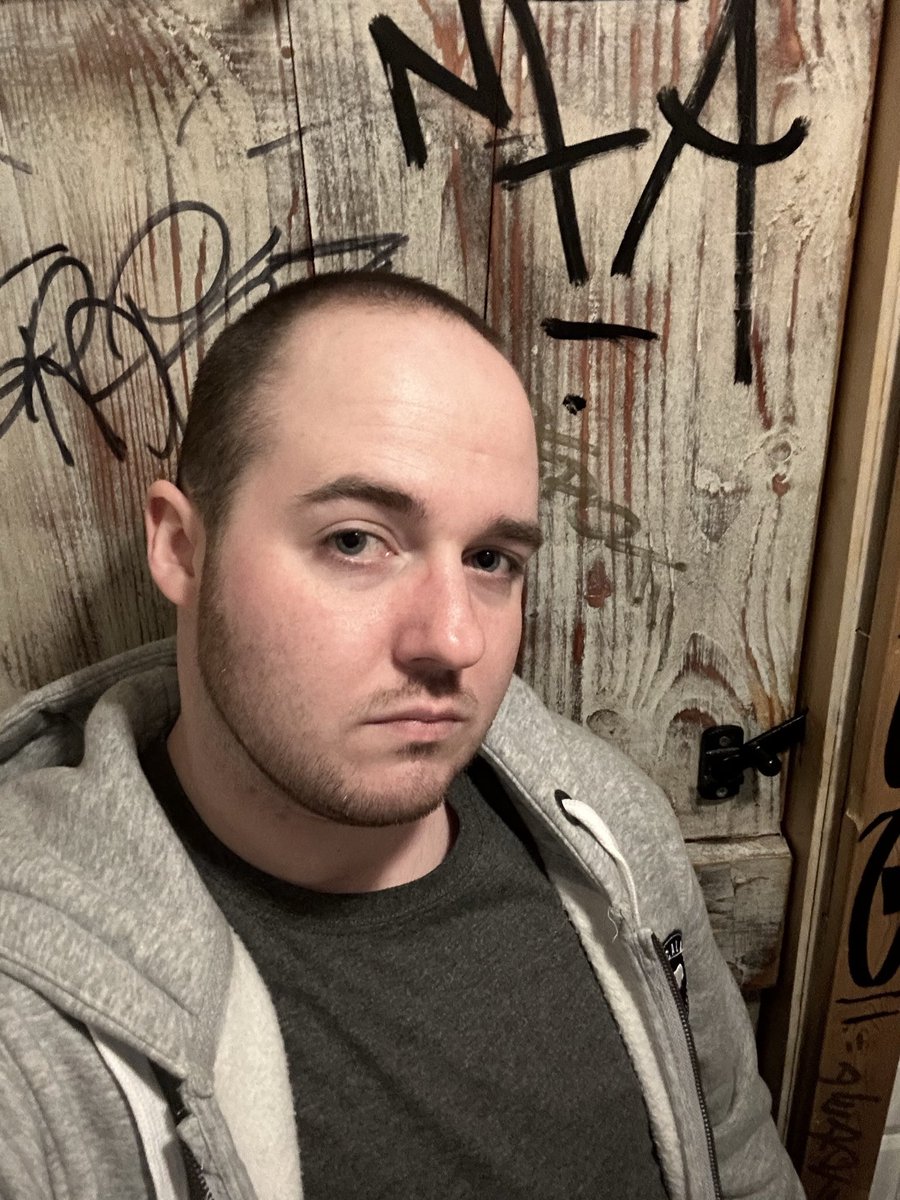 FindomMasterMan's tweet image. I want gifts for being so much better than you weak boys. 

Shoot

#Findom #Beta #cuck #Sissy  #feetworshi̇p