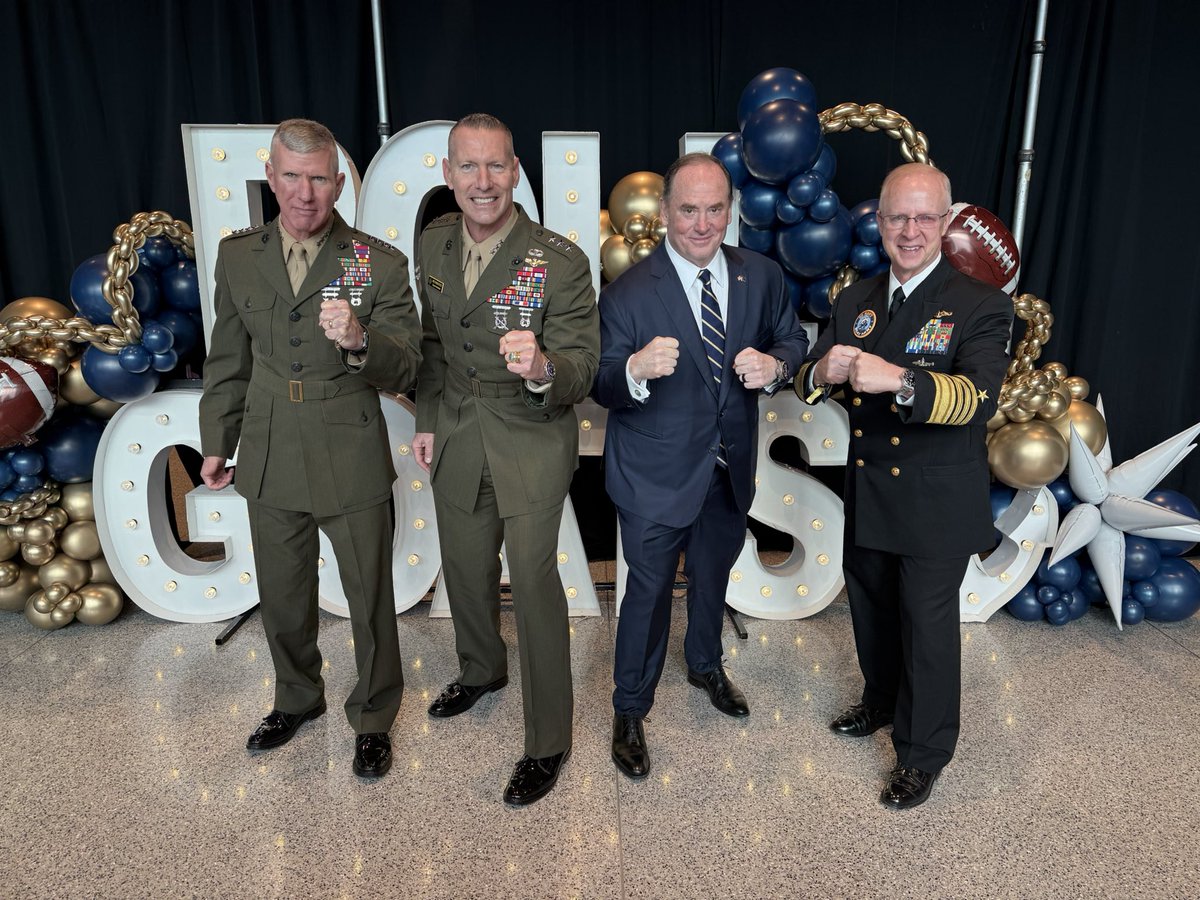 SECNAV's tweet image. .@NavyFB victory at Army-Navy football game! @USNavyCNO, @CMC_MarineCorps, @usnacommandant, and @NavyMCPON— leaders driving readiness, sharpening the force, and developing the next generation of Sailors and Marines.