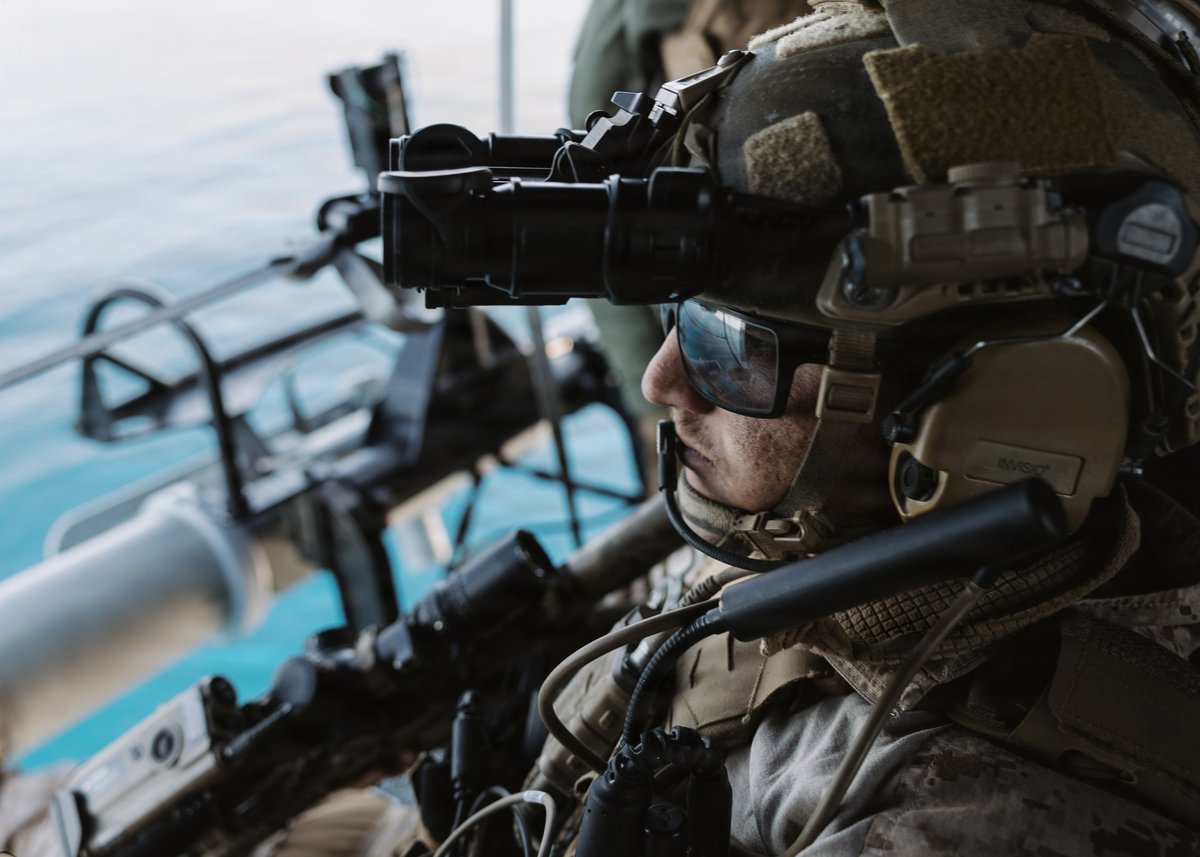 USMC's tweet image. #Marines with the 11th Marine Expeditionary Unit take part in a Visit, Board, Search and Seizure exercise in the Pacific Ocean.

The 11th MEU is currently underway aboard the Boxer Amphibious Ready Group in the U.S. 3rd Fleet area of operations performing integrated training that…