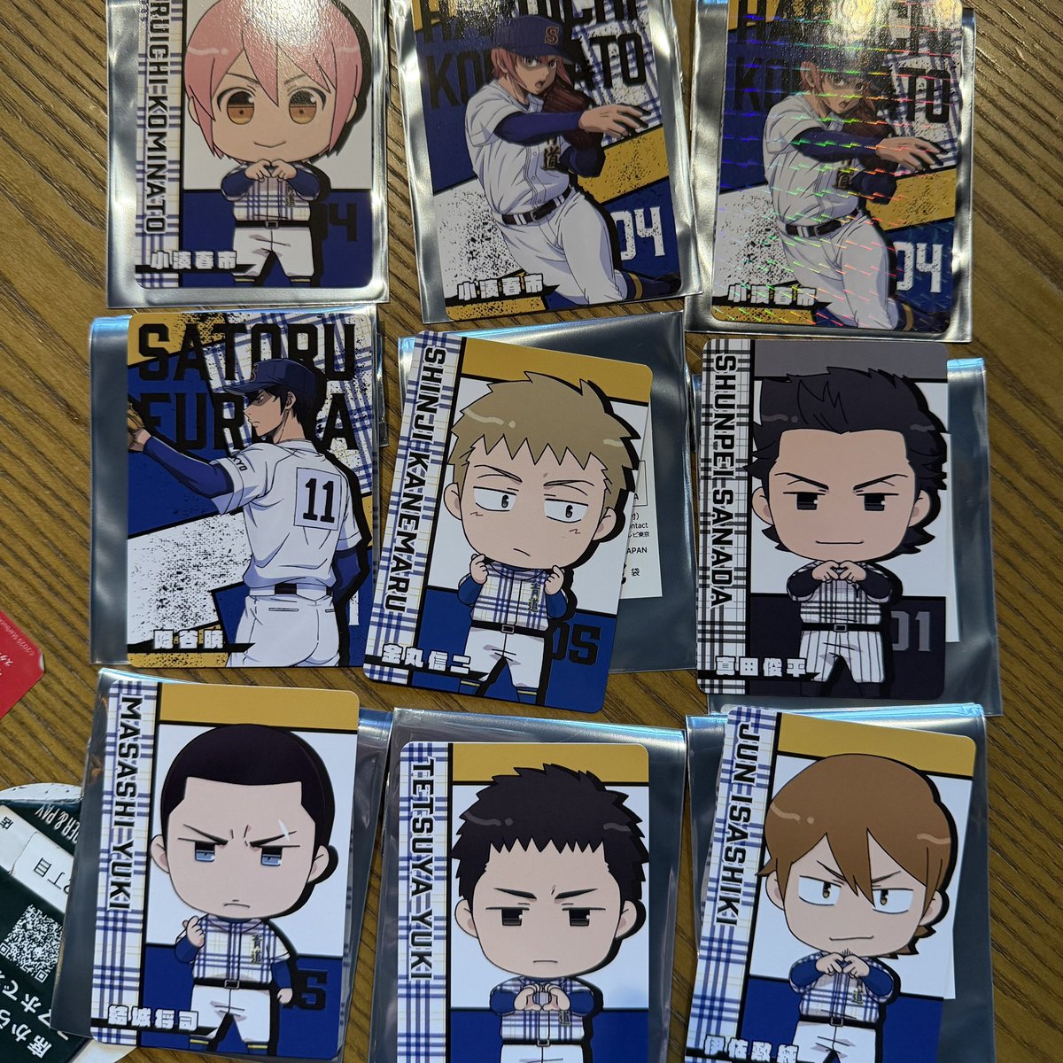 NADXI42's tweet photo. 【交換】ダイヤのA　オールスターゲームIV　トレーディングカード

譲》 写真をご参考ください。
求》 沢村 【等身】

スペシャルはスペシャル同士での交換のみ可能です。
本日会場での交換を希望しております。
どうぞよろしくお願いいたします。 https://t.co/bv5xZDmLwH