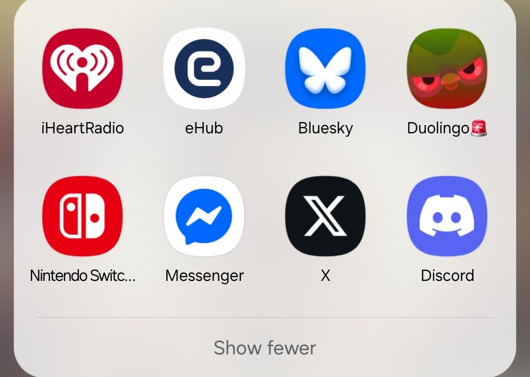 SaductiveSadiq's tweet image. Bruh this Duolingo bird is tweaking!!! I'mma do it when I get home relax!!!!